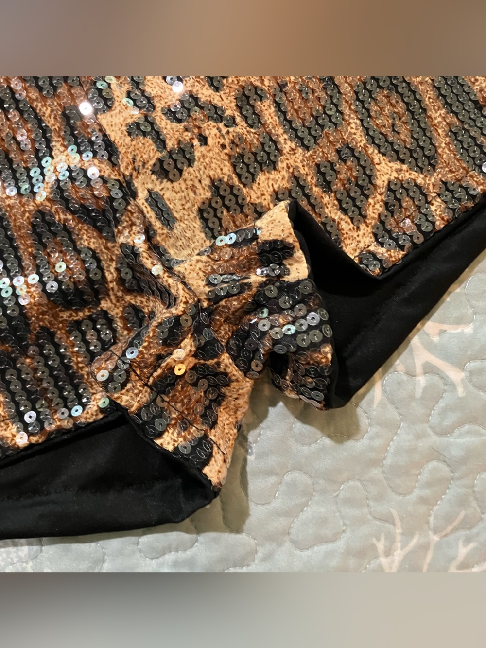 Shein woman size large Leopard print shorts - Picture 4 of 7